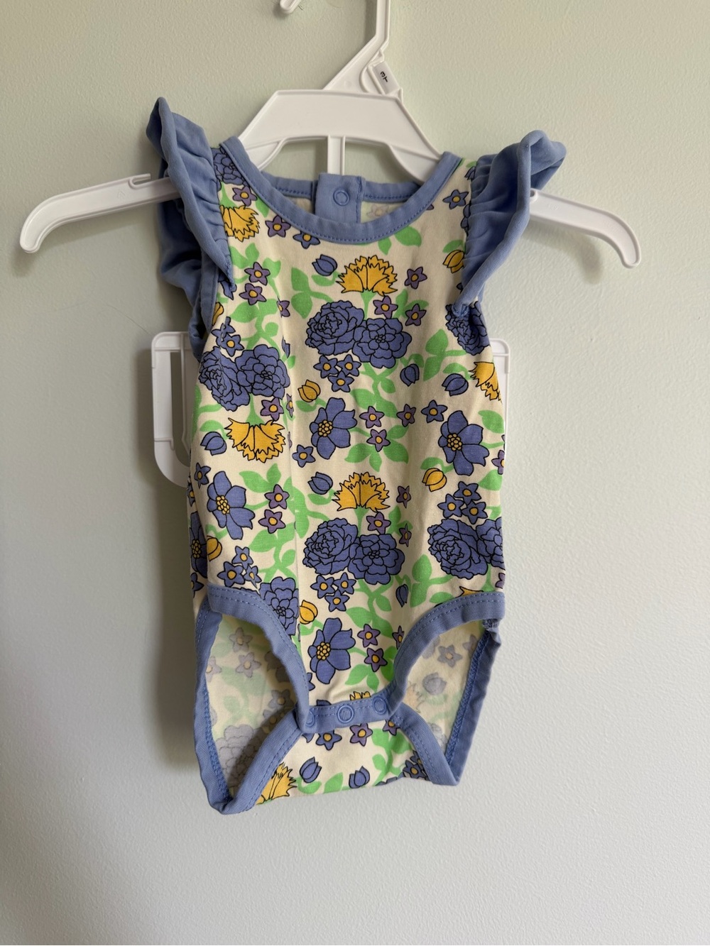Monica + Andy Organic Cotton Floral Ruffle-Sleeve One-Piece Bodysuit